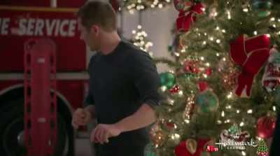 I have an idea,
just give me a second. - A Shoe Addict's Christmas