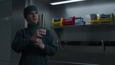 I have blood on my sleeve. - The Good Doctor