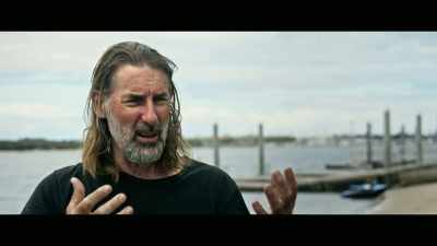 I have this dedicated
crew of people who, - Envoy: Shark Cull