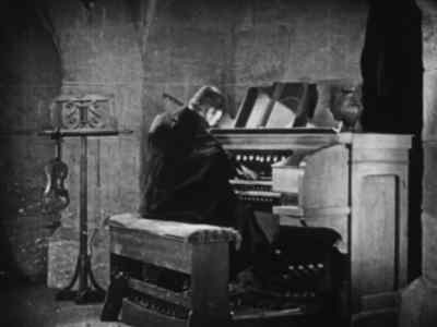 I have discovered the Phantom's hiding place - The Phantom of the Opera