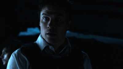 I have five victims here
that need medical help. - V Wars