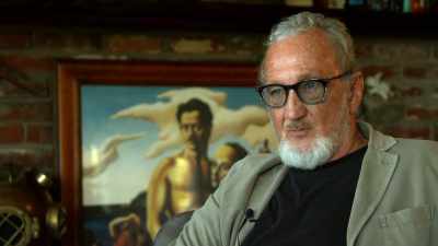 I have friends that are - Hollywood Dreams & Nightmares: The Robert Englund Story