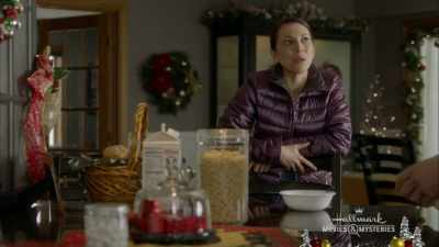 I have to get going too,
but I'll try to encourage her - Nostalgic Christmas