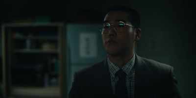 I have to go to a
detective's house - Tokyo Vice
