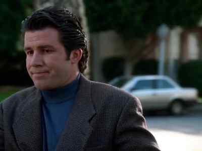 I have to go. Emergency. - Lois & Clark: The New Adventures of Superman