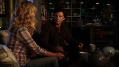 I have to go. - Smallville
