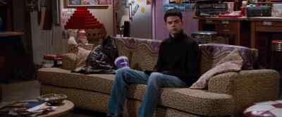 I have to go to the bathroom. - Empire Records