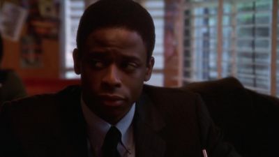 I have to go to the ladies' room. - The West Wing