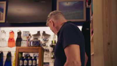 I have to have
some equipment washed down. - Love on the Reef
