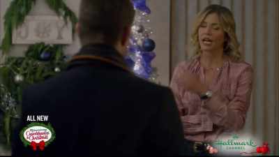- I have--
- I have something I really-- - It's Beginning to Look a Lot Like Christmas