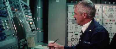 I have missile away light on LFC5. - Damnation Alley