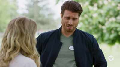 I have no doubt that Sam
could be agility-trained, - Romance to the Rescue