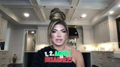 I have no idea. I can't--
- Okay, next question-- - The Real Housewives Ultimate Girls Trip