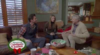 I have
one more meeting, - Christmas Scavenger Hunt