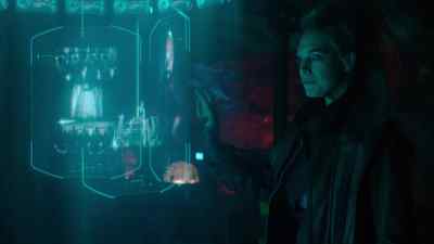I have orders to deliver
sensitive intel to General Zod. - Krypton