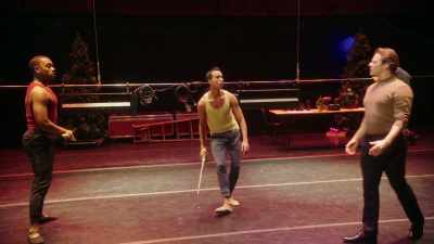 - I have to stop you.
[music stops] - Sugar Plum Twist