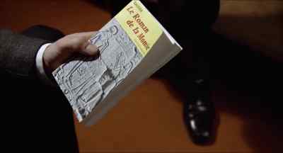 - I haven't read it.
- Nor have I. - The Tenant