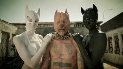 I haven't seen this
before, this is weird." - ZEF - The Story of Die Antwoord