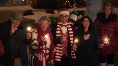 I hear them sing,
it's Christmas again. - Haul Out the Holly: Lit Up
