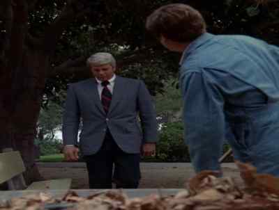 I HEAR THEY'RE LOOKING
FOR AN ELECTRICIAN. - Mission: Impossible