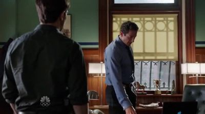I hear you wanna do
the right thing. - Grimm