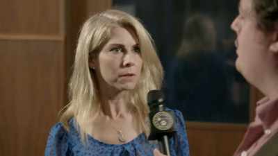 I heard my brother's
snake talking. - Gary Busey: Pet Judge