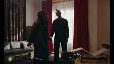 - I heard.
- I... I didn't finish. - Random Acts of Flyness