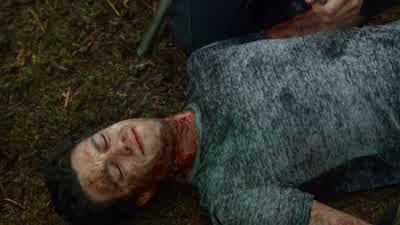 I heard screams. - The 100