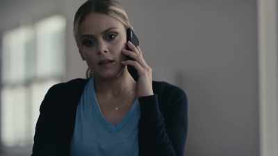 I heard you were
trying to reach me - My Sister's Serial Killer Boyfriend