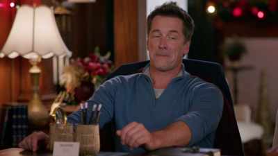 I… - I'm Glad It's Christmas