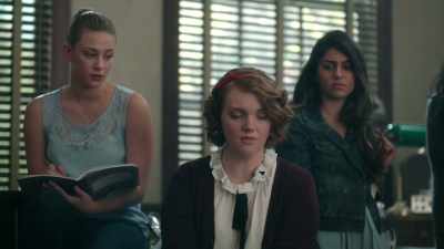 I helped him
with a Pre-Cal problem,
and nothing happened. - Riverdale