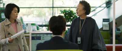 I was here first. Right at 9 o'clock. - I Can Speak
