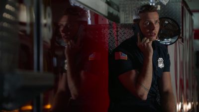 Hey, it's Chimney. - 9-1-1
