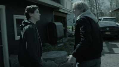 - I hit him really hard.
He probably can't even remember - Eyewitness
