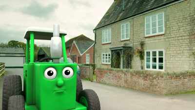 I hope you have enjoyed
seeing how fence posts are made. - Tractor Ted