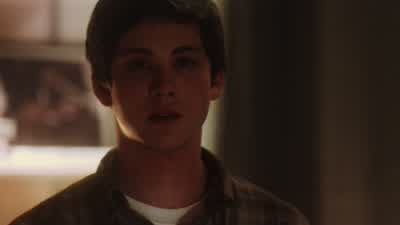 ♪♪ I hope it works out. - The Perks of Being a Wallflower