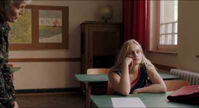I hope you understand
What's at stake, Petra. - The Golden Glove