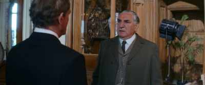 I hope you've got
a Mediterranean version - Downton Abbey: A New Era