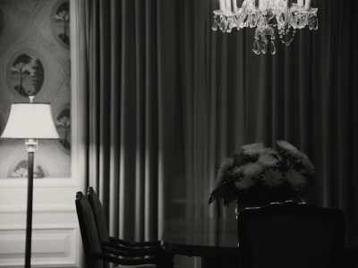 I had hoped to meet your husband. - Blonde