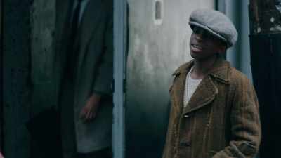 I was hoping you could
introduce me to the director. - Robin Roberts Presents: Mahalia