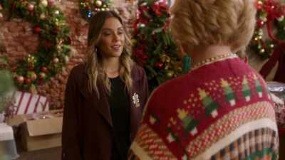 I was hoping to see you
up on that stage again, - Christmas in Louisiana