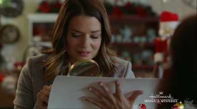 I was hoping that
you would say that. - A Godwink Christmas