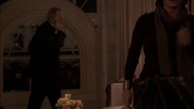 - How's it going?
- It's all about the fun down here. - The West Wing