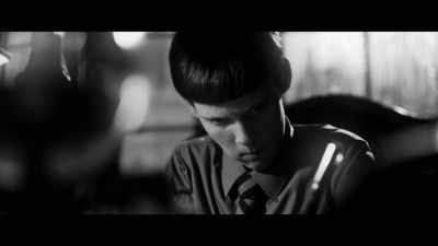 "I, Humphrey Wells promise very hard - The Portable Door