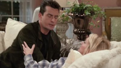 I... I can't do this. - Spin City