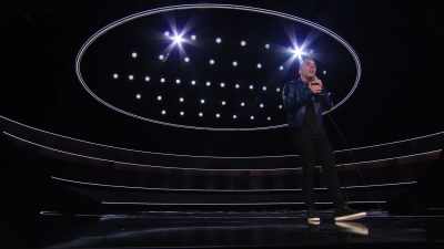 I-I don't--
I've never seen a shoe like that. I-- - Sebastian Maniscalco: Stay Hungry