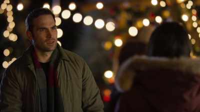 I... I don't understand. - The Picture of Christmas