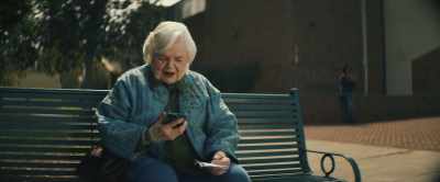 - I... I found the address.
- What? What address? - Thelma