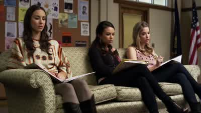 I-I got it. - Pretty Little Liars