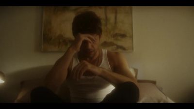 I know he suspects that
something is wrong, - American Horror Story